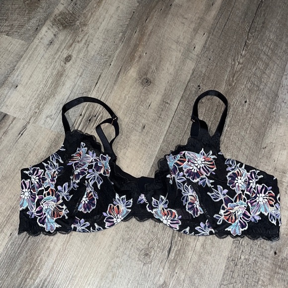 Savage Fenty NWT Bra 42DD